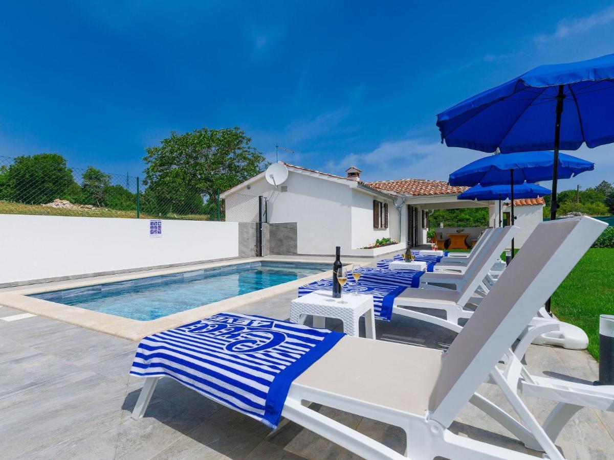 Holiday home Casa Gverino By Interhome